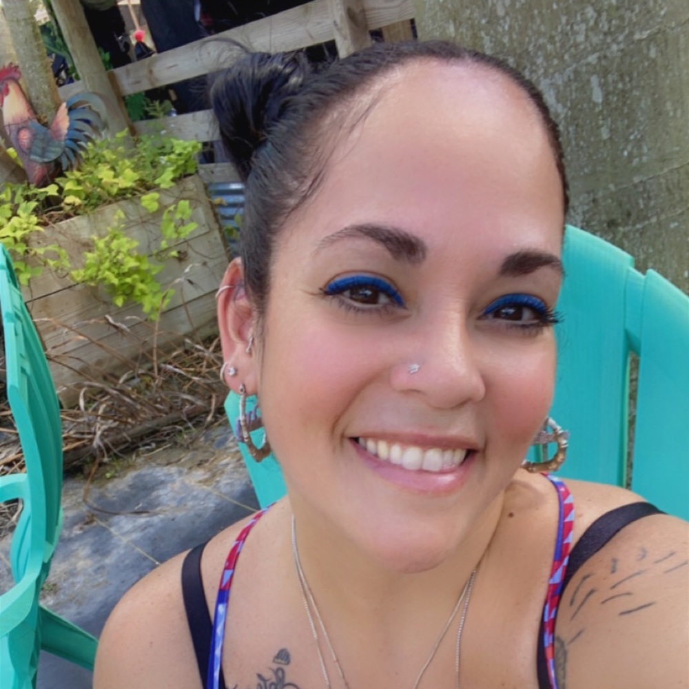 Meet your Posher, Melissa